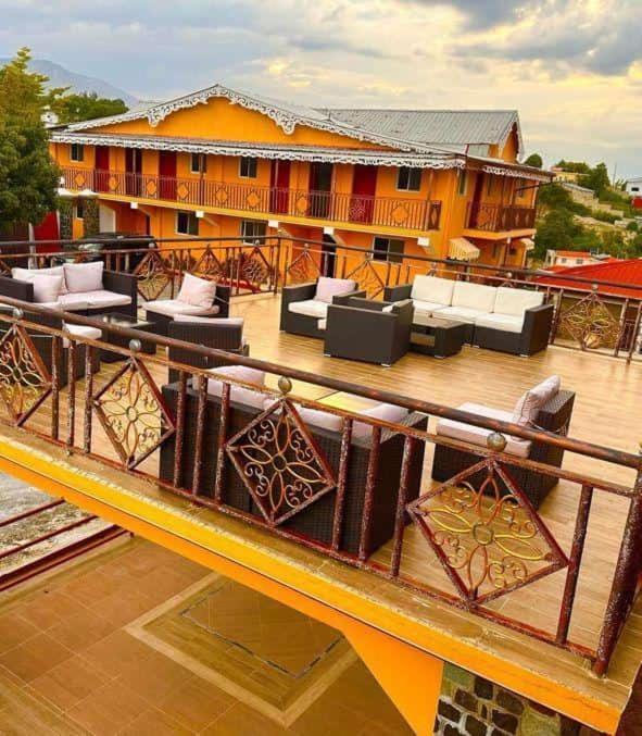 Vivy Hill'S Hotel Port-au-Prince Exterior photo